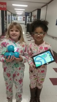 GOES – Coding in First Grade with Dash and Dot